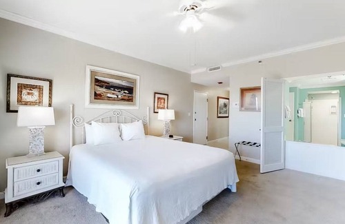 Four Mile Village Apartment | Apartment ∙ 2 guests