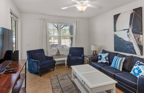 Santa Rosa Beach Apartment | Apartment ∙ 2 bedrooms ∙ 7 guests