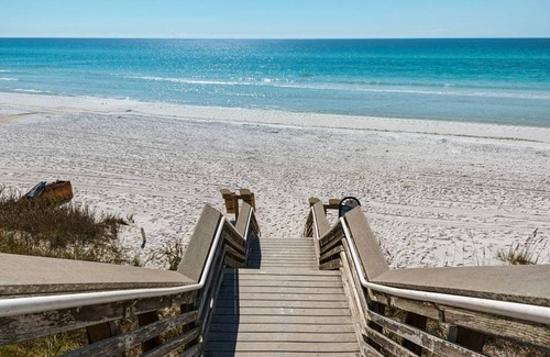 Seagrove Beach Apartment | Apartment ∙ 1 bedroom ∙ 4 guests