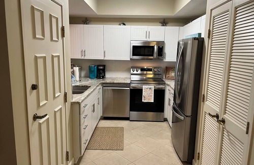 Four Mile Village Condo | AWESOME CONDO IN TOPS'L SUMMIT BETWEEN BEACH AND RACQUET CLUB - GREAT VIEWS!