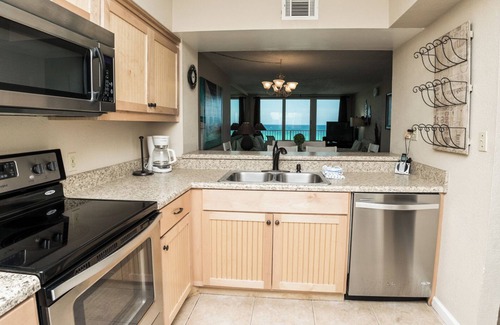 Gulf Lagoon Beach Condo | B501-Two Balconies-Gulf front- 3 pools- New Pickle ball Court-Private Parking space.