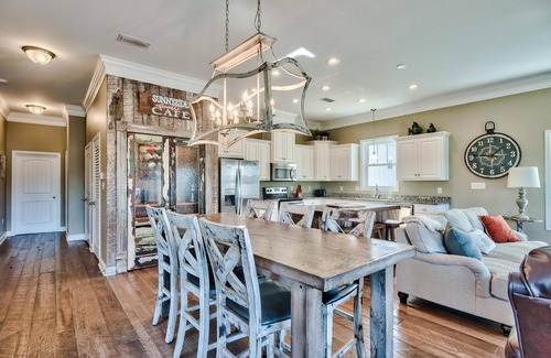 Sunnyside On The Gulf House | Back on the Rental Market - Private Pool!