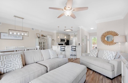 Holiday Isle Condo | 🌊Balcony Overlooking Canal~pools~0.5mi to Beach Access~2BR Sandpiper Cove 4114