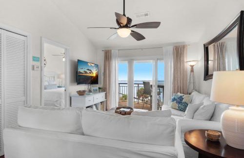 Pensacola Beach House | Baywatch C10