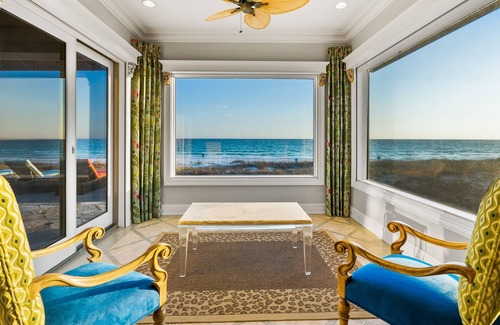Fort Walton Beach - Destin House | "Beach Castle" |Private Beachfront home with heated pool, ping pong and pool table!