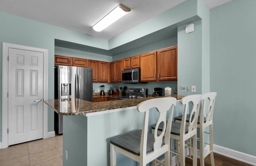 Panama City Beach Condo | BEACH FRONT CONDO! SLEEPS UP TO 8!BCH SRVC INCL!
