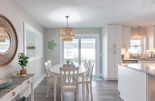 Riviera Beach House | Beach House w/Screen Porch steps from the BEACH