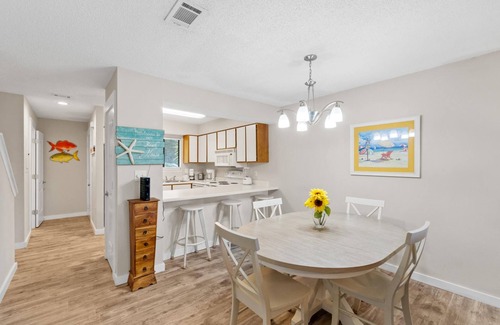 West Panama City Beach Condo | Beach, Pools, Pet Friendly - Portside Z2 - Best Deal in Pcb! FREE Activities!