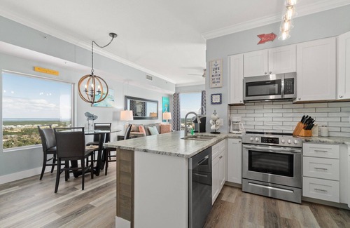 Panama City Beach Condo | Beachfront Corner Penthouse! 9 Ft ceilings! Views For Miles!