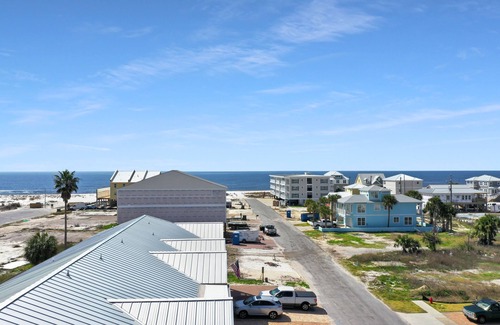 Mexico Beach House | Beachside in Mexico Beach, Ground Level 3 Bedroom Townhome ~ Set Sail at 7