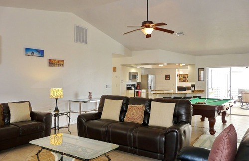 Marco Island House | Beautiful Water Views, 10-min Walk to Beach, 6-min Walk to Restaurants, 5 Bikes