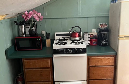 University Heights Condo | Best Deal in Gainesville 2 of 3