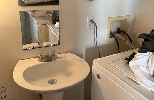 University Heights Condo | Best Deal in Gainesville 2 of 3