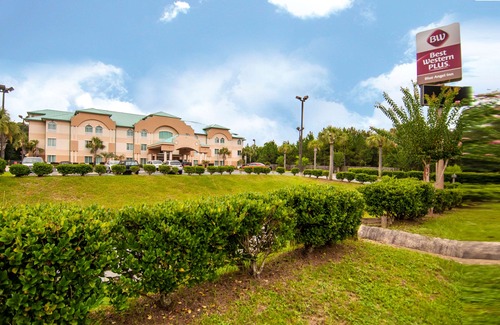 Pine Forest Hotel | Best Western Plus Blue Angel Inn