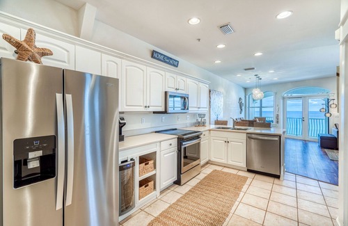 Seacrest Condo | Bikes, Beach, and Breathtaking Views! Beachfront Comfort Where Memories Are Made