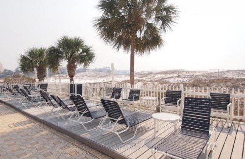 Holiday Isle Apartment | Blue Suede Shoes Apartment