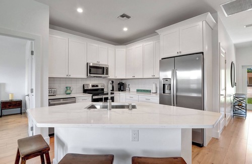 Bonita Springs House | Bonita Beach Bungalow! BRAND NEW BUILD! Cozy, Private & Close to beach!