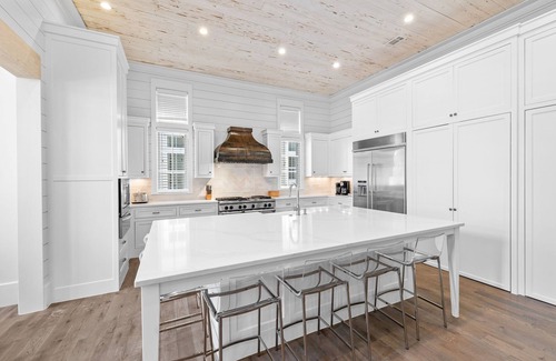 Wiregrass Meadows House | Book A Getaway Today! Lake District! Park Views! Theater Room! Low-Speed Vehicle!