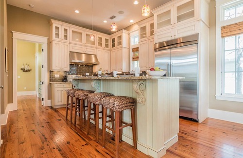 Watercolor House | Book Now for Fall! All Decked Out - Camp District! Wrap around Porches! Luxurious Interiors!