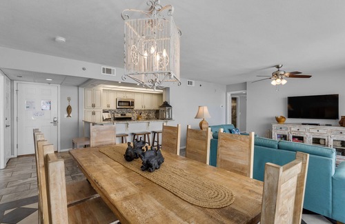 Long Beach Condo | Booking Long Beach August 18, 2025-April 2026 READ DESCRIPTION PRIOR TO BOOKING