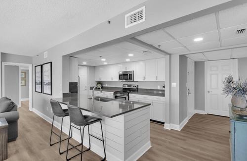 Long Beach Condo | Booking Long Beach August 18, 2025 - April 2026 SEE DESCRIPTION PRIOR TO BOOKING