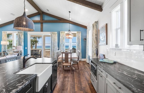 Laguna Beach House | Breezin at 19406 FBR