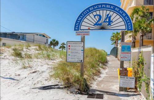 Gulf Lagoon Beach Apartment | Charming Beach Studio With Pool & Sauna