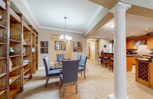Santa Rosa Beach Condo | Charming Gulf front condo w/courtyard, pool access, & full gulf view