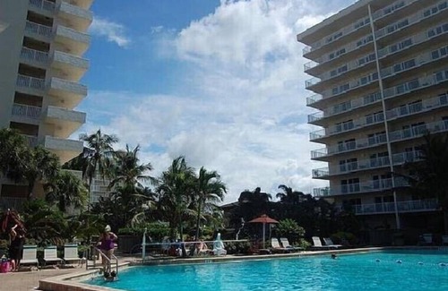 Marco Island Resort | Charter Club of Marco Beach by HGV-2 BR Pool & Beach View in Marco Island