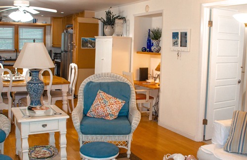 Inlet Beach House | Coastal Cottage - 3 min walk to beach.