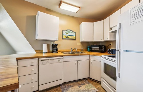 St. George Island House | Come and stay at the Dome!