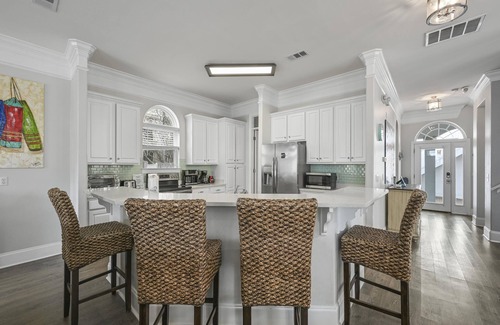 Destiny Grand Palms House | Come Together | Luxury Updated Home, Pet Friendly, Pool + Golf Cart!