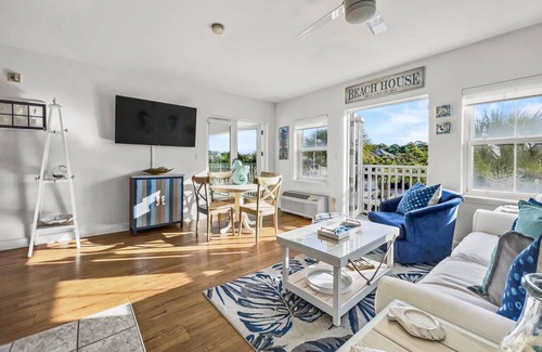 Gulf Place Condo | Condo ∙ 1 bedroom ∙ 4 guests