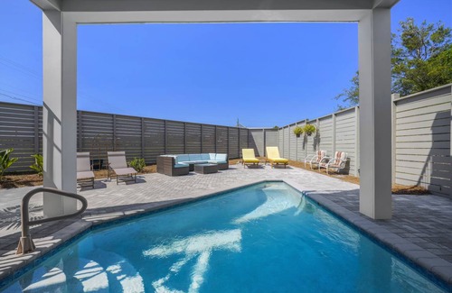 Inlet Beach Condo | Condo ∙ 1 bedroom ∙ 2 guests