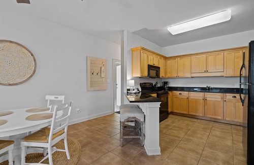 Dune Allen Beach Condo | Condo ∙ 2 bedrooms ∙ 6 guests