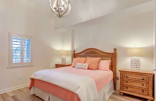 Crystal Beach Condo | Condo ∙ 3 bedrooms ∙ 8 guests