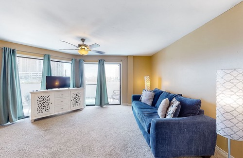 Gulf Lagoon Beach Condo | Cozy condo in paradise with pool, sauna & private dock - snowbird-friendly