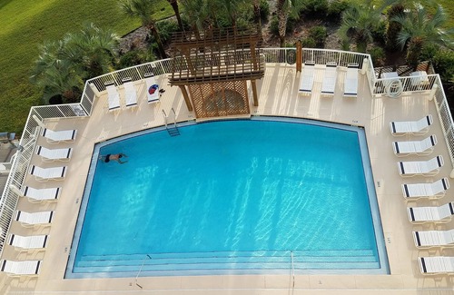 Destin Condo | DESTIN SUNSET PARADISE! 3BR/2BA - 7th Fl - Gulf, Harbor & Lake View - LOCATION!