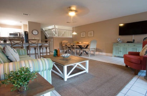 Seacrest House | Dolphin Watch. Steps Away From The White Sands Of The Gulf
