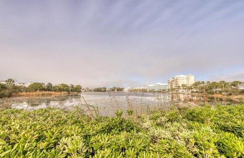 Sunnyside Hotel | Downtown Carillon 4-302