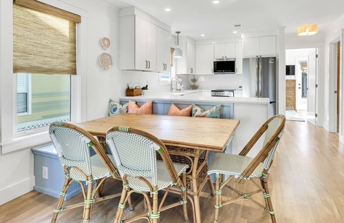 Gulf Place House | Dune Allen- Beach Access! Pool, Bikes and Beach gear!