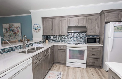 Gulf Lagoon Beach Condo | E601 Corner Unit, 3 Pools, Beautiful View