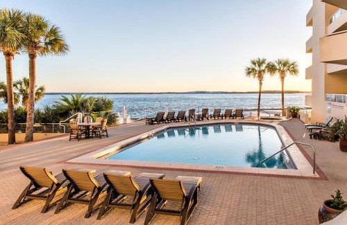 Holiday Isle Apartment | East Pass 605