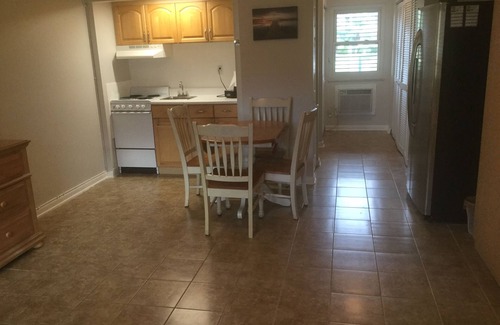 Marco Island Apartment | Efficiency apartment, ground floor, looks at pool 1/4 mile to resident’s beach