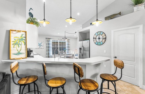 Fort Walton Beach - Destin House | EMERALD HAVEN, Walk to Deeded Beach, Hot Tub, Bunkroom, Sleeps 12!