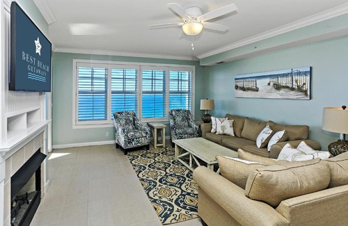 Silver Sands Beach Apartment | En Soleil 1111 East