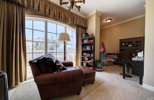 Silver Sands Beach Apartment | En Soleil #121 West