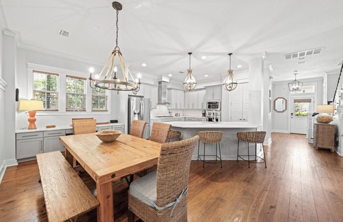 Watercolor House | Exquisite 4-Bedroom WaterColor Retreat with Bikes, Golf Cart, and Pet-Friendly Amenities!