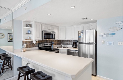 Holiday Isle Condo | Family Friendly, Home away from Home with fantastic Gulf Views (316)