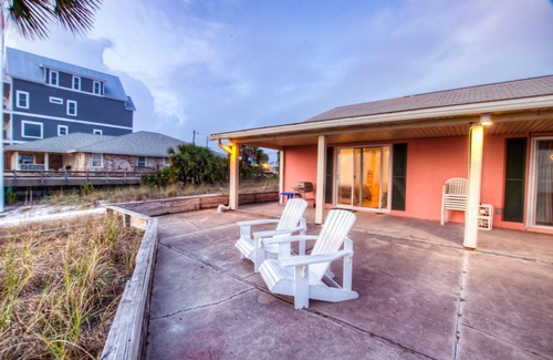 Laguna Beach Estates House | Fun Home! 3BD 3BA, On The Sand!